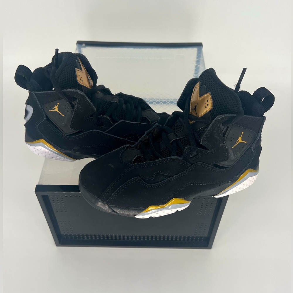 Jordan True Flight Black Metallic
